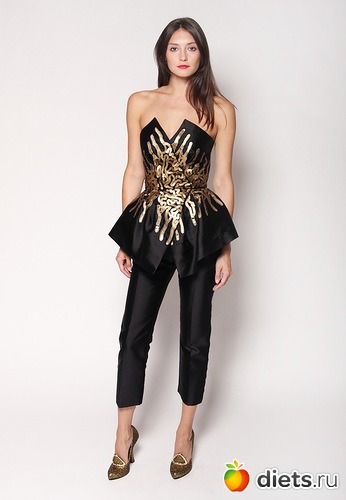 6 фото: Вечерние, коктейльные, для выпускного - платья и комплекты