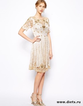 Вечерние, коктейльные, для выпускного - платья и комплекты