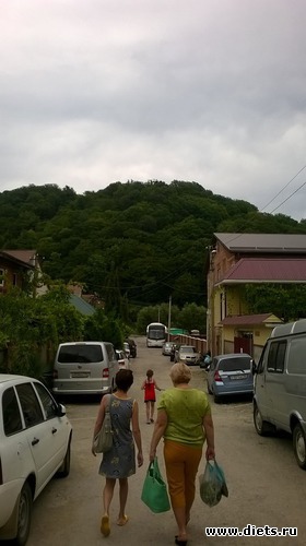 Горы около дома, альбом: Пляхо