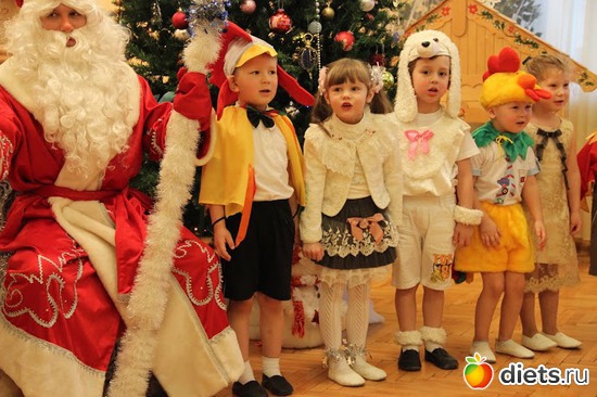 2 фото: мои детишки в саду)