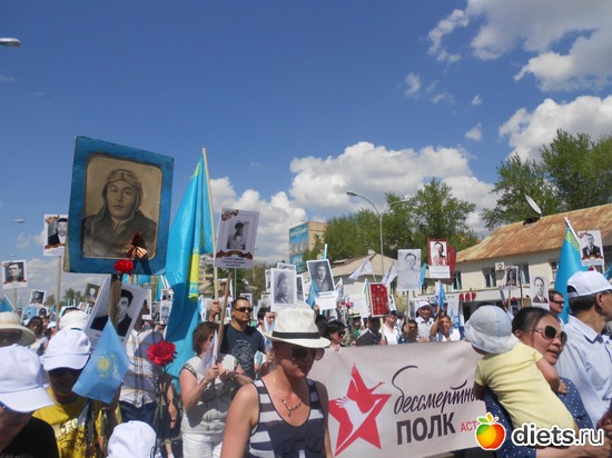 2 фото: Наш Бессмертный полк 2015