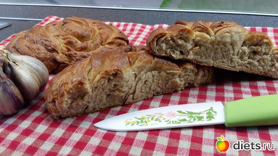 Булка-завитушка с цельнозерновой мукой, альбом: Мои вкусняшки