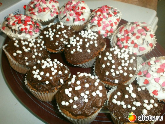 Бисквитные кексики с яблочной начинкой., альбом: Вкусняши:) высоко калорийный альбом.