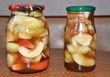Маринованные яблоки.
