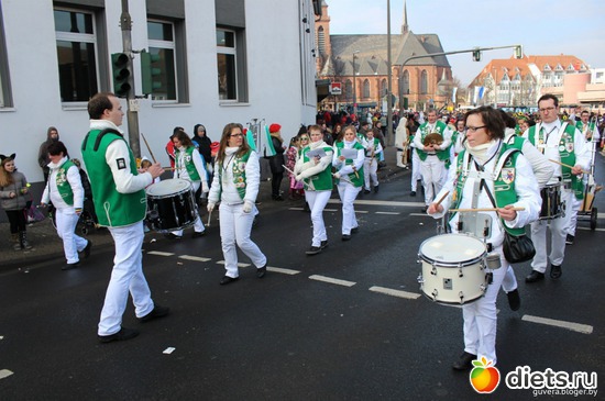 25 фото: карнавал в городе)))