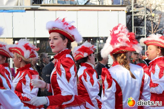 26 фото: карнавал в городе)))