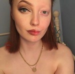 "Я женщинам не доверяю!!! Они коварны и хитры!!! Они на ногти клеят ногти!!! Рисуют брови на бровях!!!"...