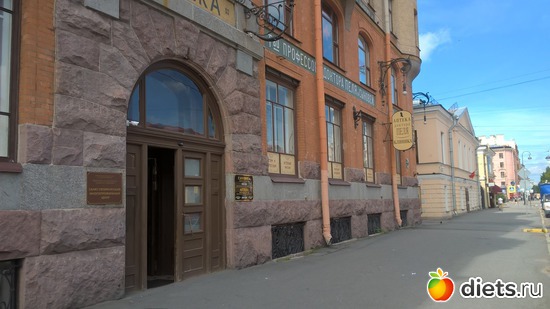 124 ����: �������� �� �����-����������