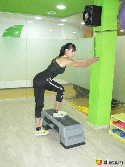 Степ платформа step100 domyos. Степ платформа royal fitness stepper-20, 67. Степ платформа 100 см. Ступени вверх. Starfit степ-платформа starfit sp-301 70 х 28 х 22 см, 2-х уровневая.