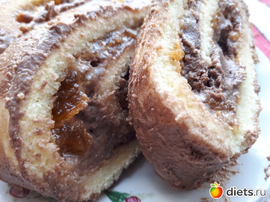 рулет с абрикосовым вареньем и кремом, альбом: Рецепты