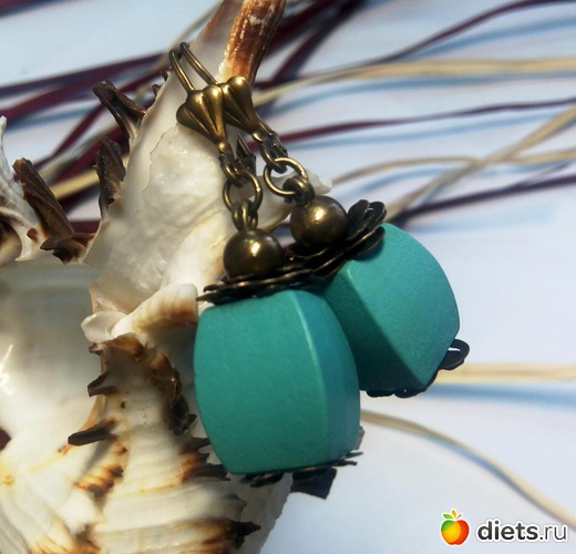 Серьги с деревянной бусиной 2, альбом: Немного творчества