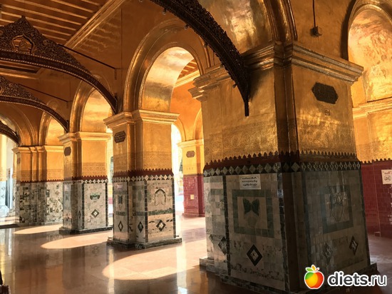 580 ����: ������ 2017. �����