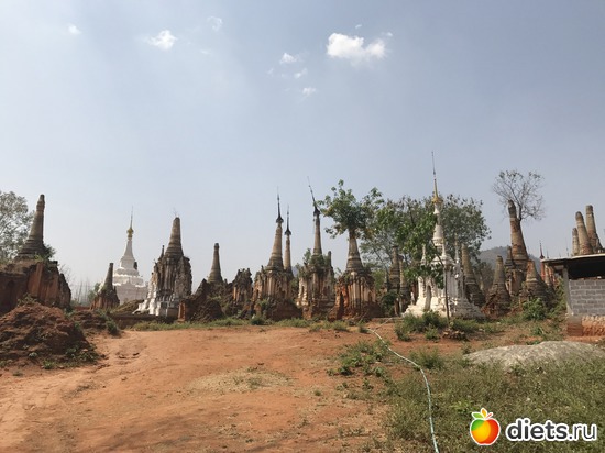 696 ����: ������ 2017. �����