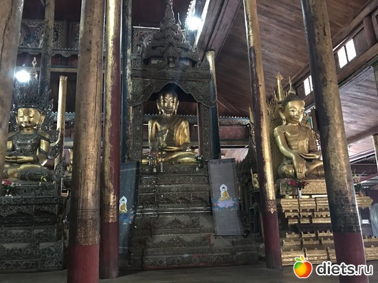 739 ����: ������ 2017. �����