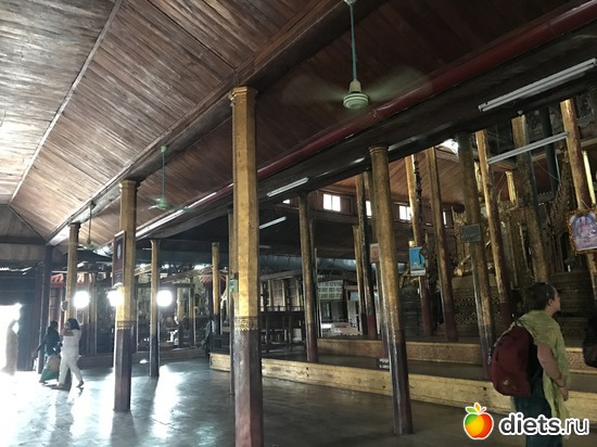 742 ����: ������ 2017. �����