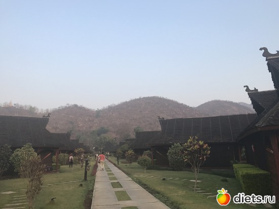 762 ����: ������ 2017. �����