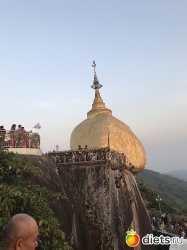 809 ����: ������ 2017. �����