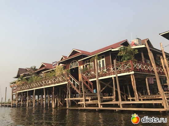 652 ����: ������ 2017. �����