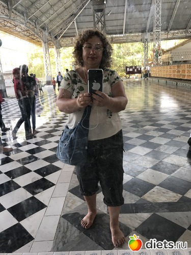 833 ����: ������ 2017. �����