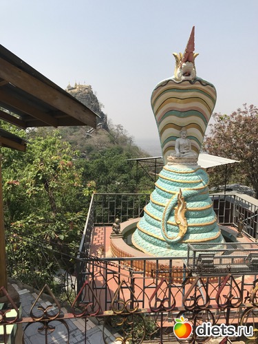 208 ����: ������ 2017. �����