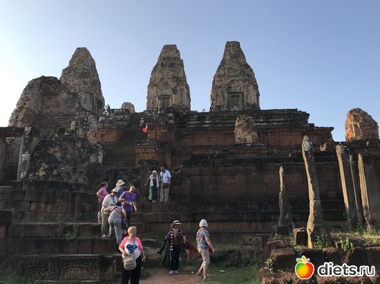 674 ����: ������ 2017. ��������