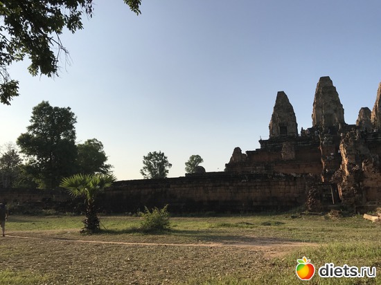 676 ����: ������ 2017. ��������