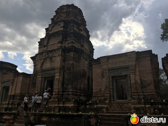 364 ����: ������ 2017. ��������