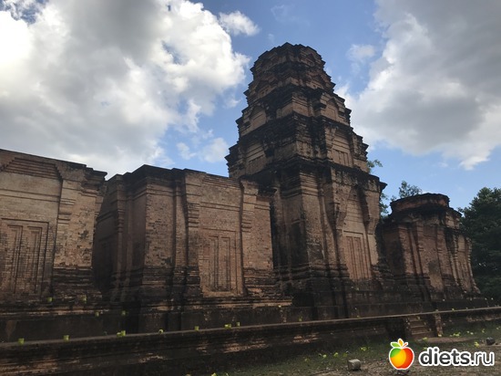 369 ����: ������ 2017. ��������