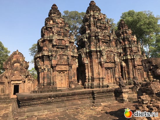 652 ����: ������ 2017. ��������