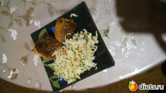 Ужин 17.01.17 жареная рыба, овощной салат, альбом: моя еда