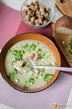 Грибной крем-суп с кабачками и гренками. Вкусная коллекция
