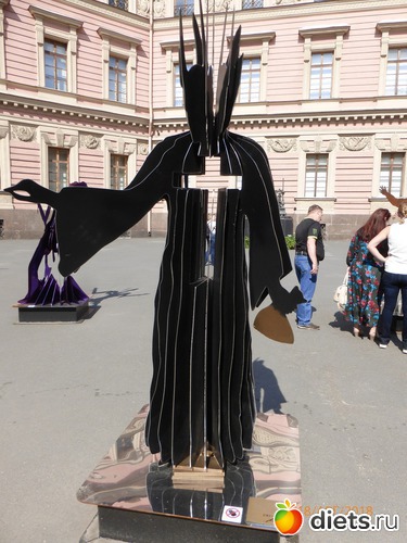 17 ����: ���������� ������� ������� In Dante Veritas.