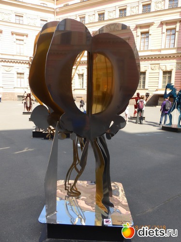 27 ����: ���������� ������� ������� In Dante Veritas.