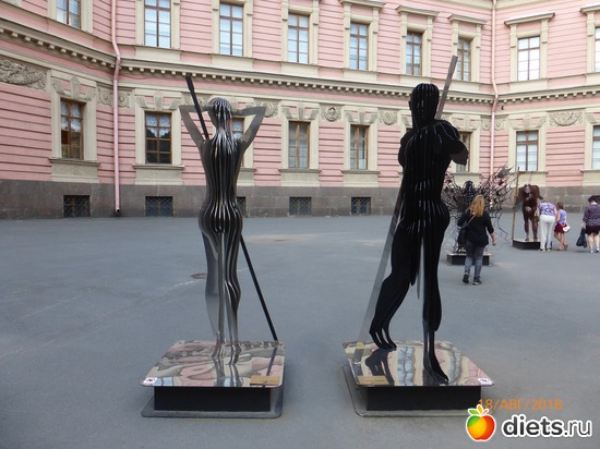 37 ����: ���������� ������� ������� In Dante Veritas.