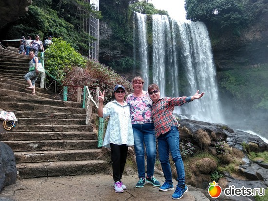 Китайские туристы, мир-дружба!!!, альбом: Вьетнам январь 2018 год....