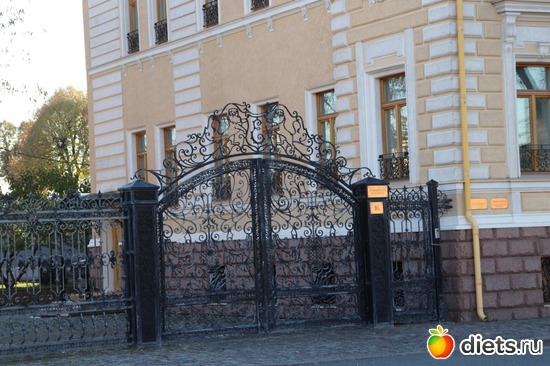 28 ����: ������