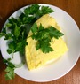 Омлет из двух куриных яиц с обезжиренным молоком с петрушкой 180 г