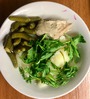 Вареный картофель, вареная куриная грудка, маринованные корнишоны с зеленью