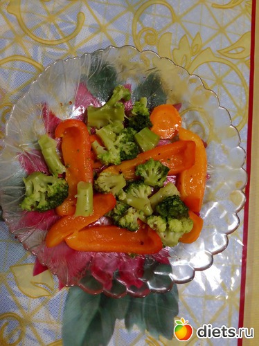 Овощи на пару , с соусом(оливковое масло, лимон.сок, специи), альбом: блюда