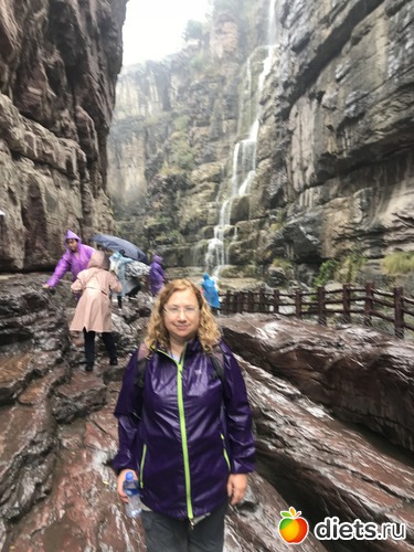 137 ����: �������� 2018. 55� ���� ��������. �������������� �����