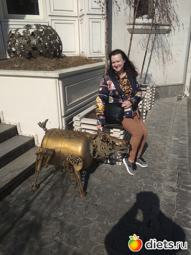 Супер Свинка из металла, альбом: Прогулка 31 марта 2019