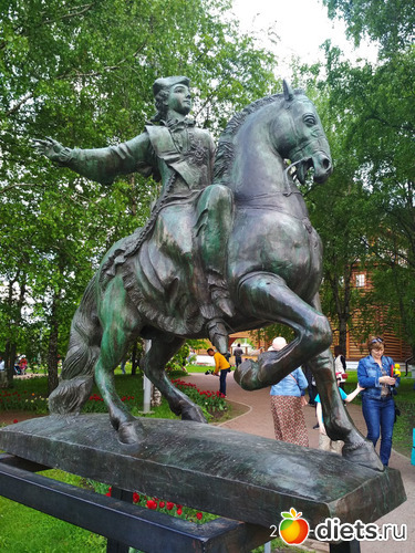 4 ����: �����������