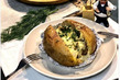 Картофель в фольге с сыром и грибами.