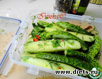 Быстрые маринованные огурцы