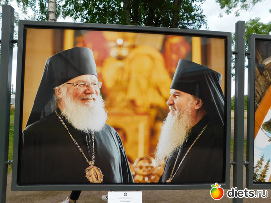 "Соратники" Епископ Панкратий и игумен Мефодий Фото инока Алексея Лютова, альбом: Фотовыставка под открытым небом «Дивный остров Валаам»