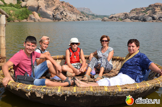 Путешествие в Хампи, альбом: По странам и континентам