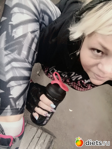 Тянемся - тянемся - тянемся после уличной трени :), альбом: просто Я