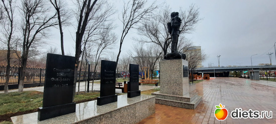 давно хотела по этой аллее памяти пройтись, альбом: Нур-Султан 2021-2022. Пожарка.99