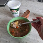 на столе со сметанкой и хлебушком