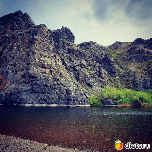 этот же пляж в другую погоду (первая поездка), альбом: Лето 20 и 22/ Селетинские каньоны. 22.08.20/14.07.22